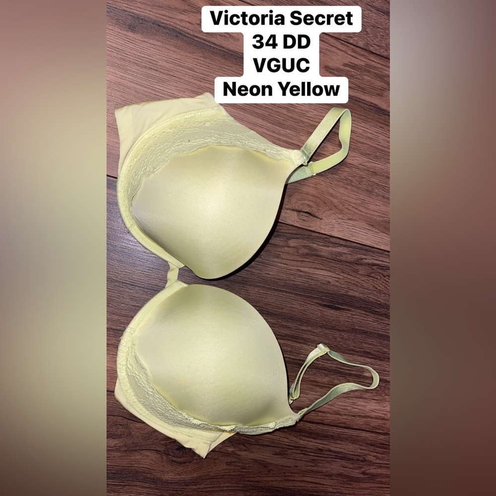 Victoria Secret 34DD